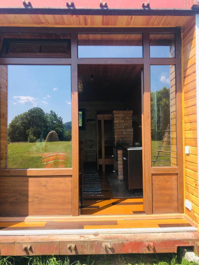 La Container Hotel Curtea de Argeş Екстериор снимка
